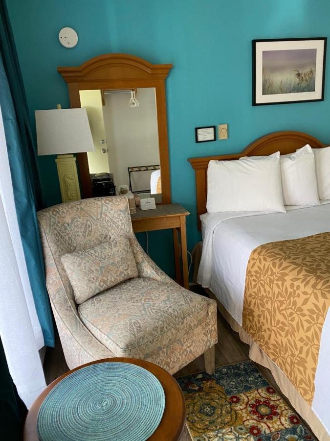 La Kris Inn Bandon Dış mekan fotoğraf
