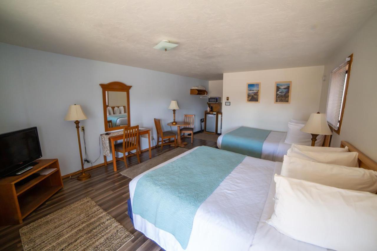 La Kris Inn Bandon Dış mekan fotoğraf
